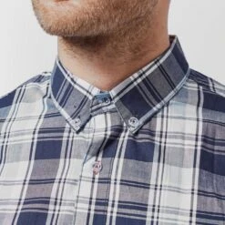 Regatta Men’s Efan Short Sleeve Shirt -Regatta Store go 261116 d