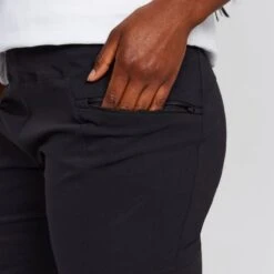 Mountain Hardwear Women’s Dynama High Rise Pants In Blue -Regatta Store go 524126 d