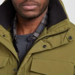 Regatta Men’s Edin Waterproof Jacket In Green -Regatta Store go 607049 i