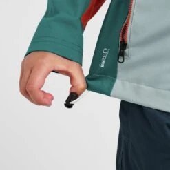 Dare 2b Kids’ Explore Waterproof Jacket -Regatta Store go 654321 j